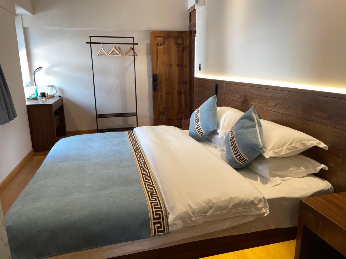 Xiluxiaoxie Saturday 3Nights Airport Free Transfer Apartment ลี่เจียง ภายนอก รูปภาพ