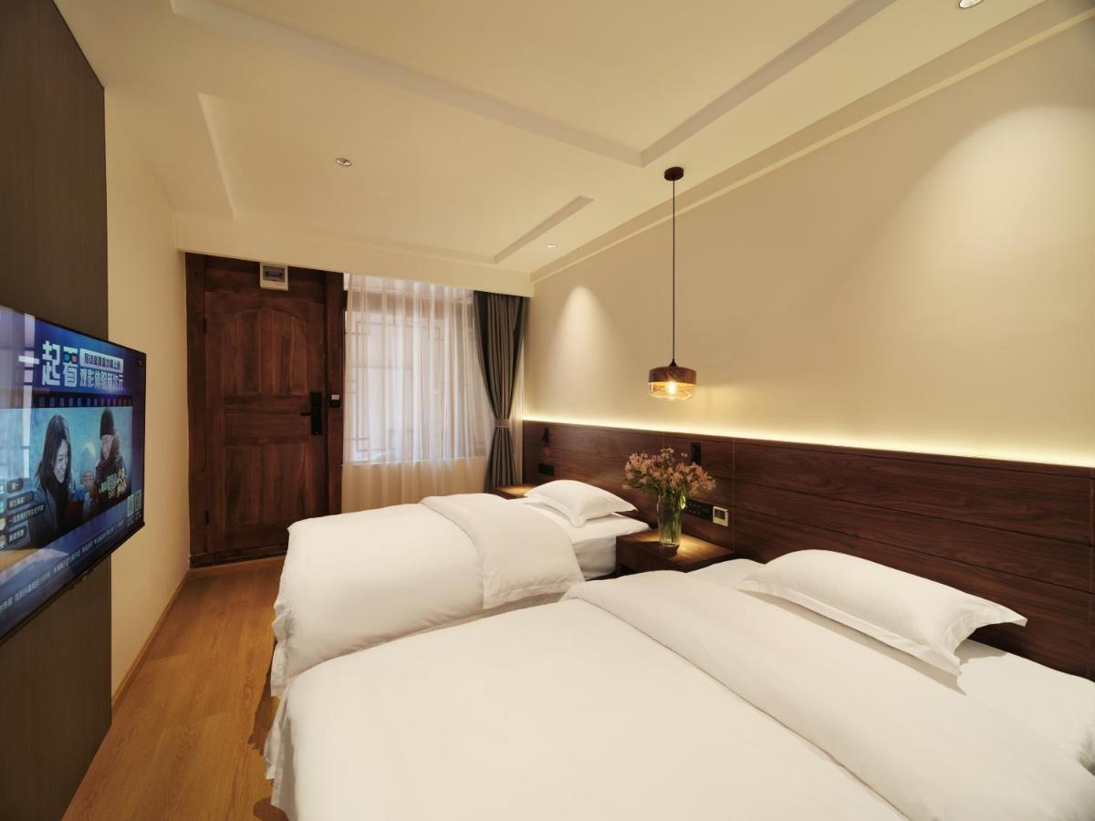 Xiluxiaoxie Saturday 3Nights Airport Free Transfer Apartment ลี่เจียง ภายนอก รูปภาพ